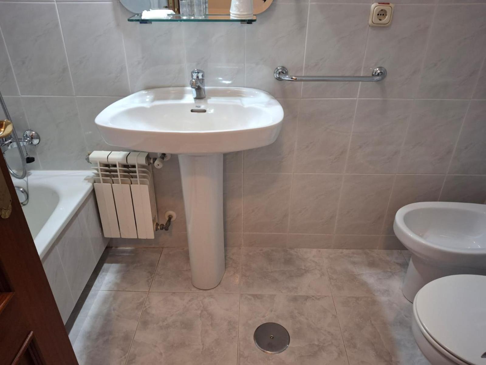 Hotel Capital De Galicia Santiago de Compostela Bagian luar foto